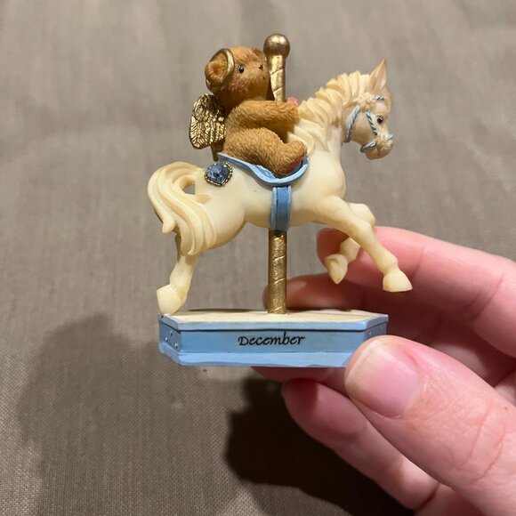 Cherished Teddies December Winter Monthly Carousel 2000 Enesco Priscilla Hillman - Picture 2 of 5